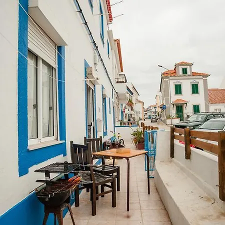 아파트 Santa Marta House 에리세이라